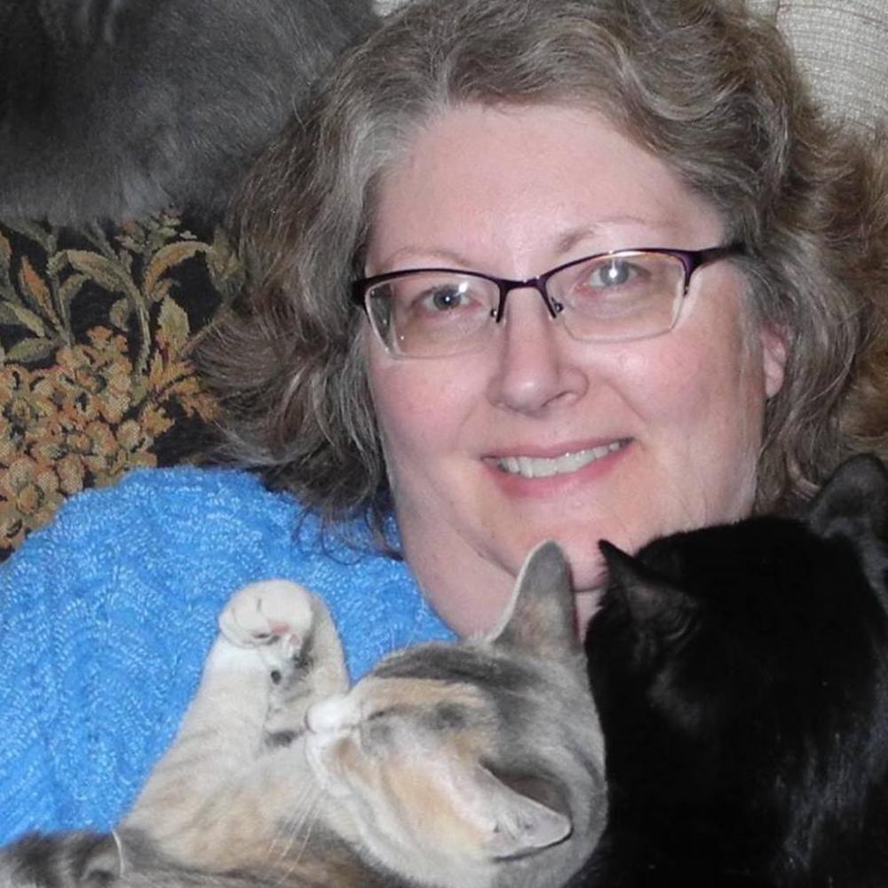 Meet your Posher, Paula